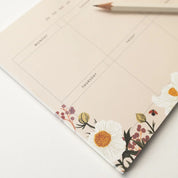 Poppy Field | Weekly Overview Notepad